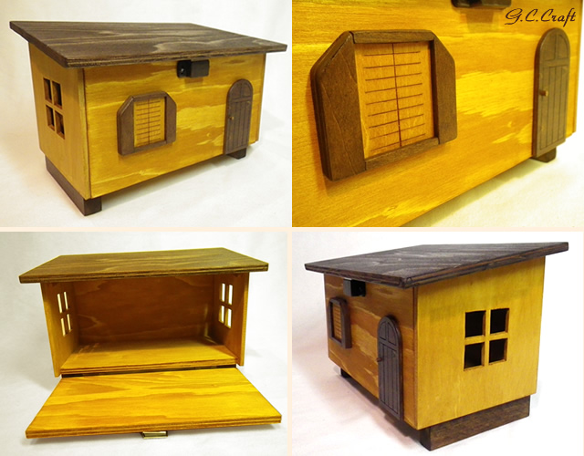 鼻メガネスタンドには木製ロゴプレートが付属します。